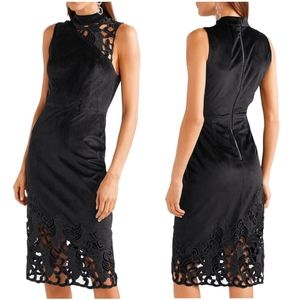Alice + Olivia Embroidered Lace Velour Dress Size 4 Black